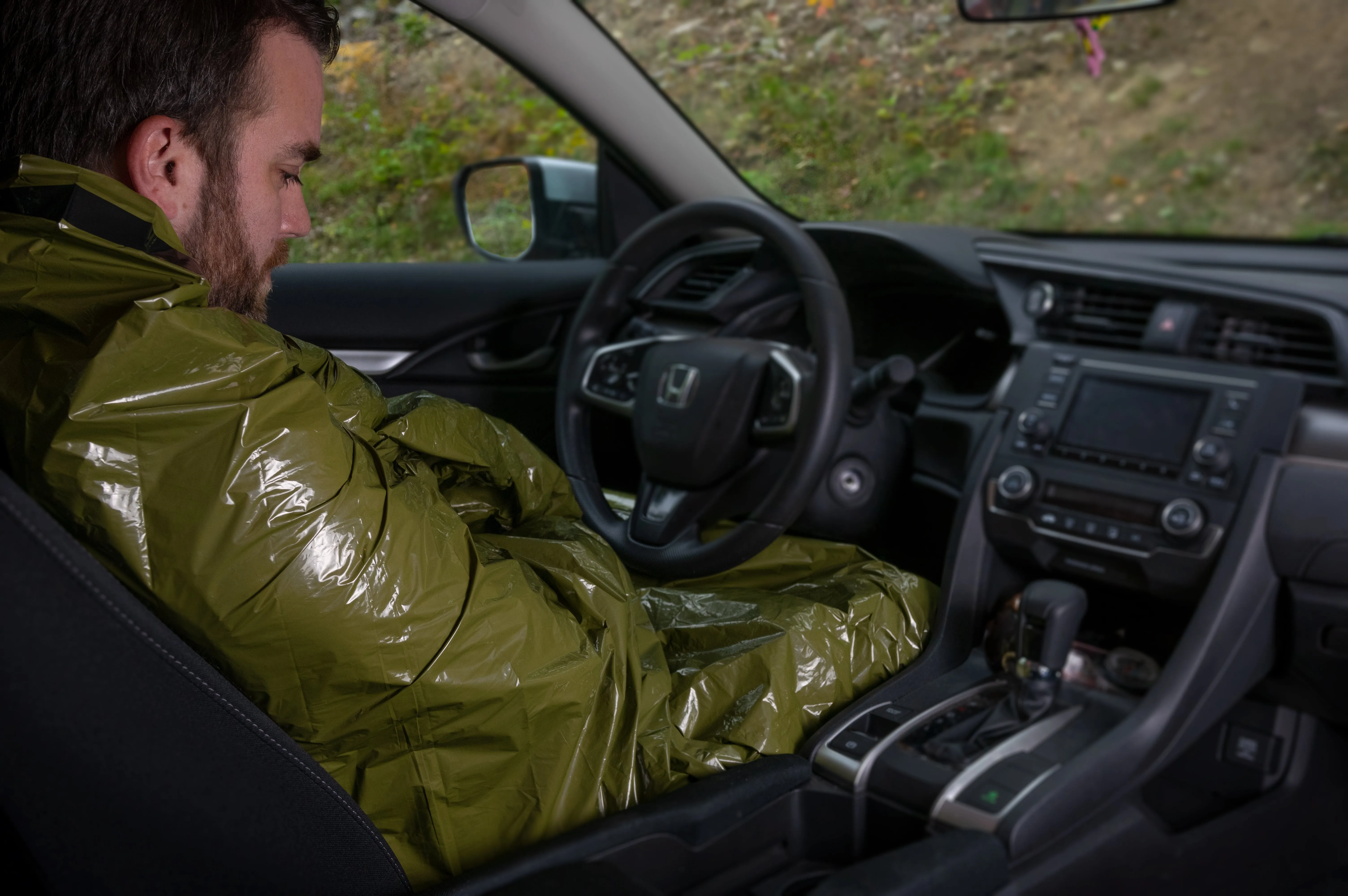Emergency Bivvy with Rescue Whistle