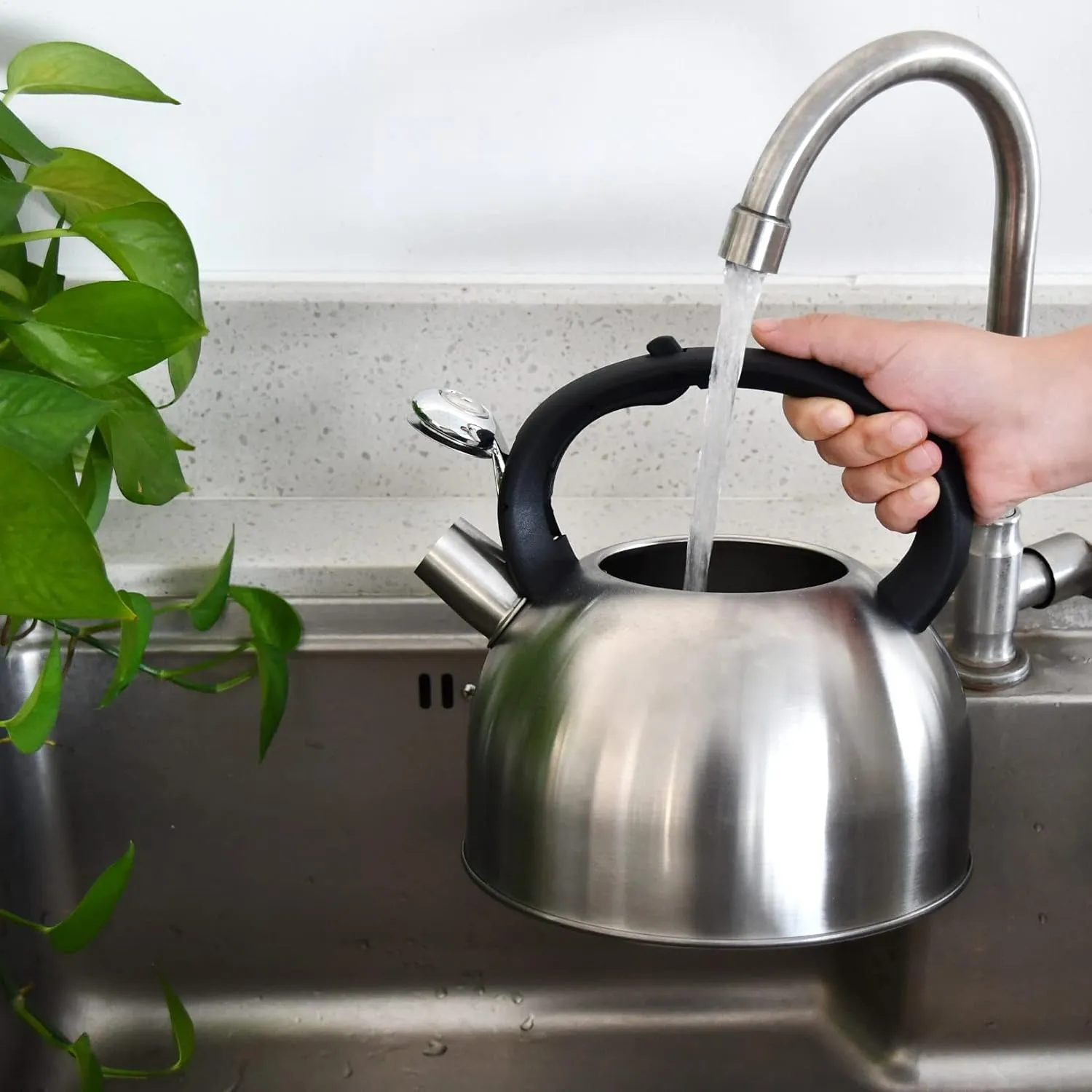 GGC 3L Tea Kettle for Stove Top, Loud Whistling Tea Kettles Water Boiler, Stainless Steel Kettles with Anti-Heat Handle and Simple Touch Button to Control Kettle Outlet
