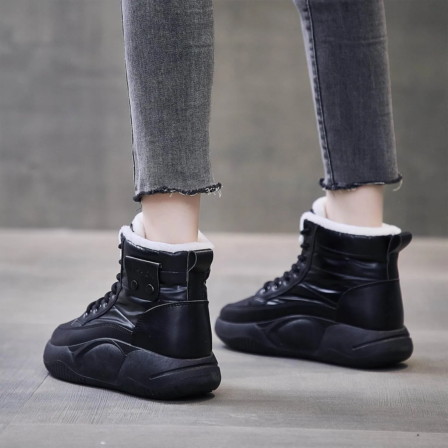 KCTRFSJ Women's Leather Lace Up High-Top Platform Waterproof Snow Ankle Boots,Fashion Round Toe Warm Fur Lined Winter Increase Height Booties Non-slip Outdoor Walking Sneakers