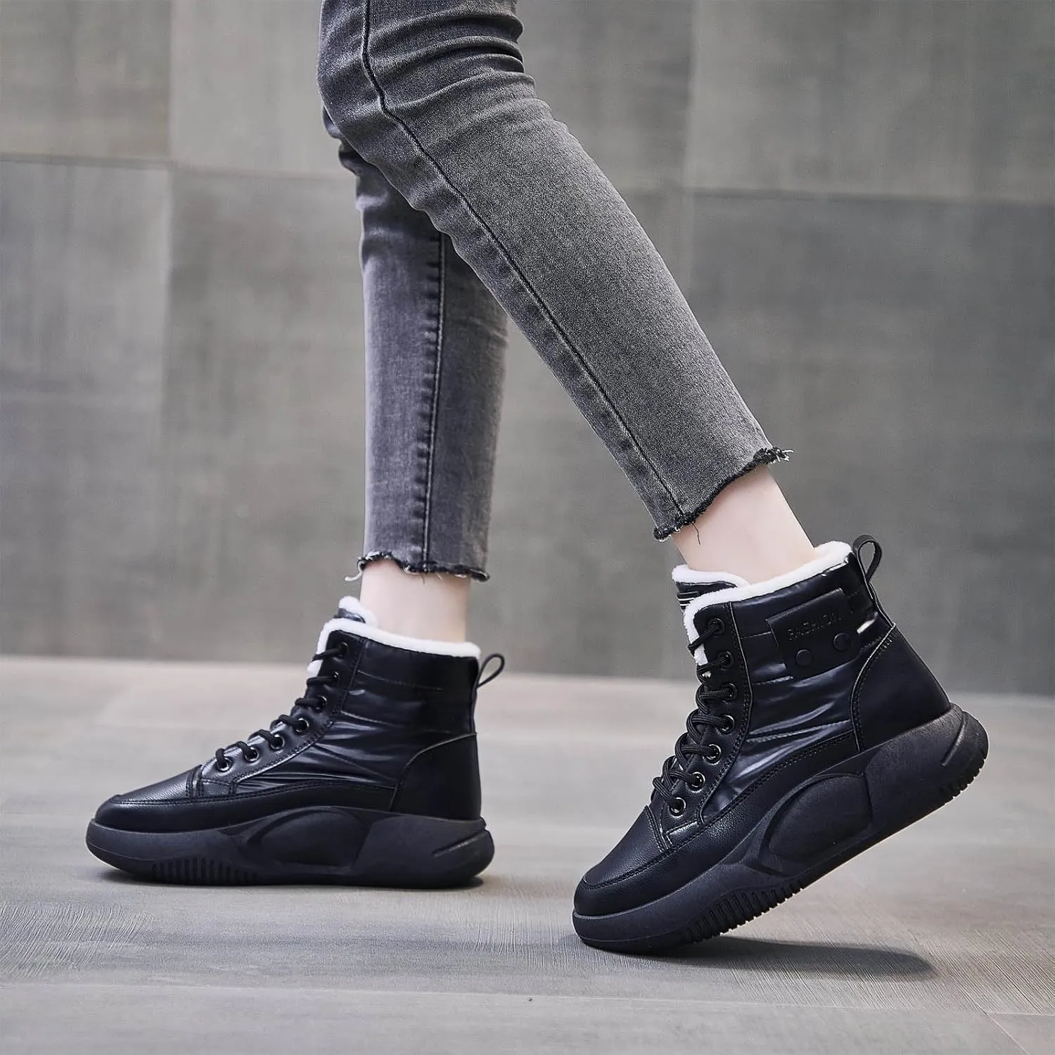 KCTRFSJ Women's Leather Lace Up High-Top Platform Waterproof Snow Ankle Boots,Fashion Round Toe Warm Fur Lined Winter Increase Height Booties Non-slip Outdoor Walking Sneakers
