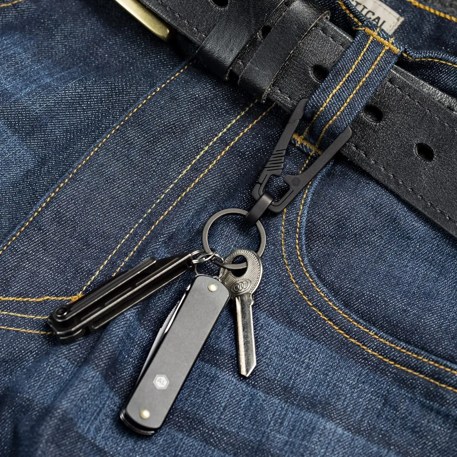 KeyUnity Titanium Carabiner Keychain Clip, Quick Release EDC Key Holder Organizer with Key Ring