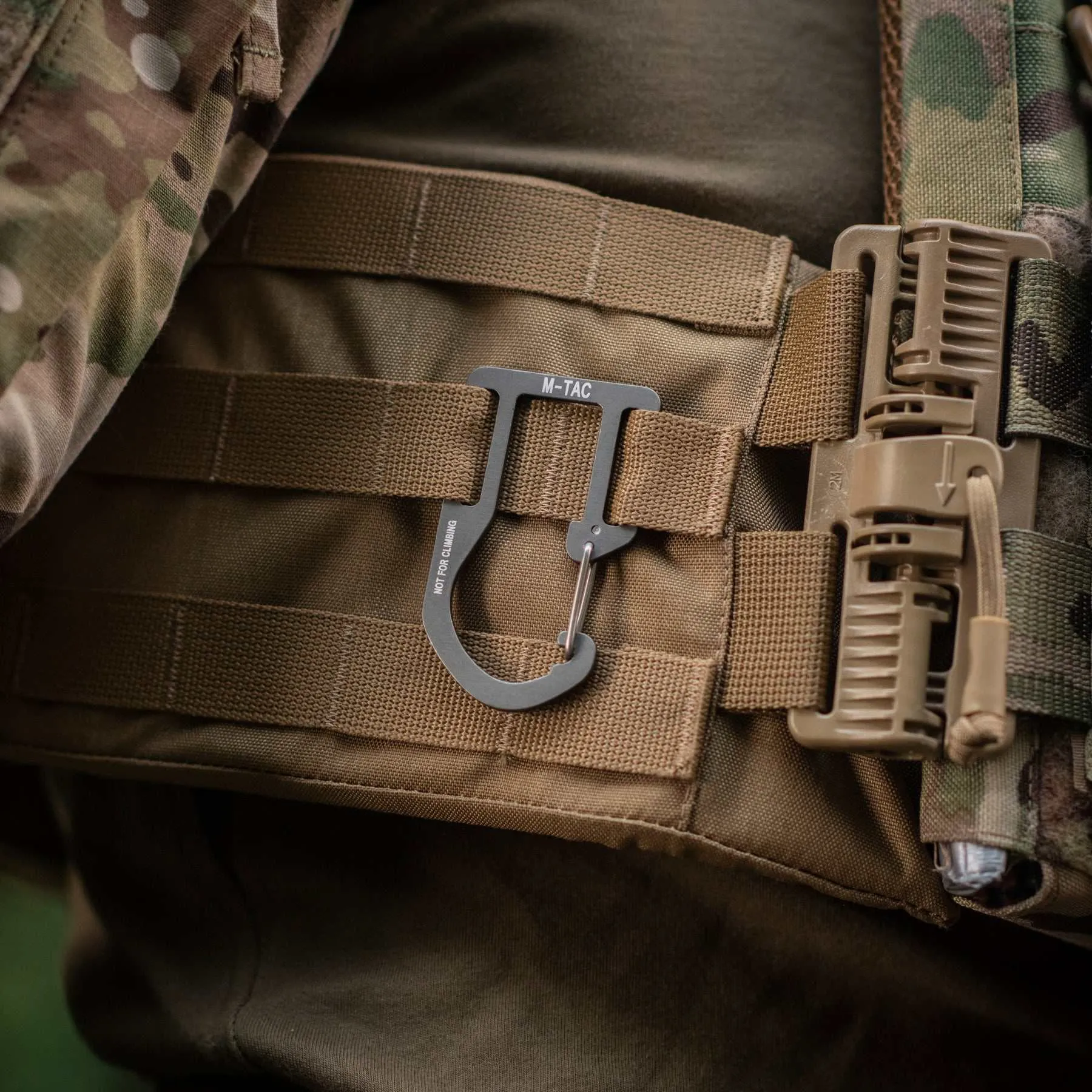 M-Tac Aluminum Carabiner for Backpack Molle