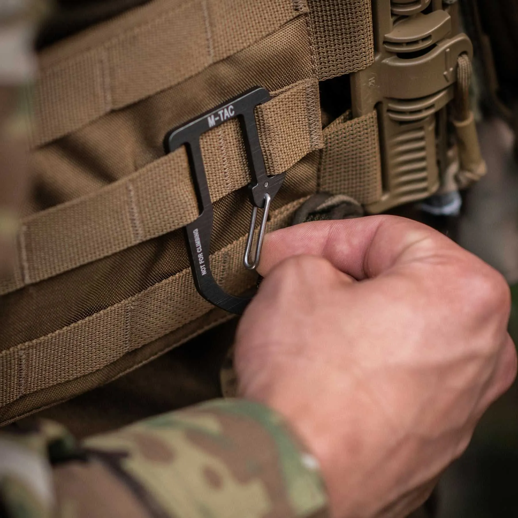 M-Tac Aluminum Carabiner for Backpack Molle