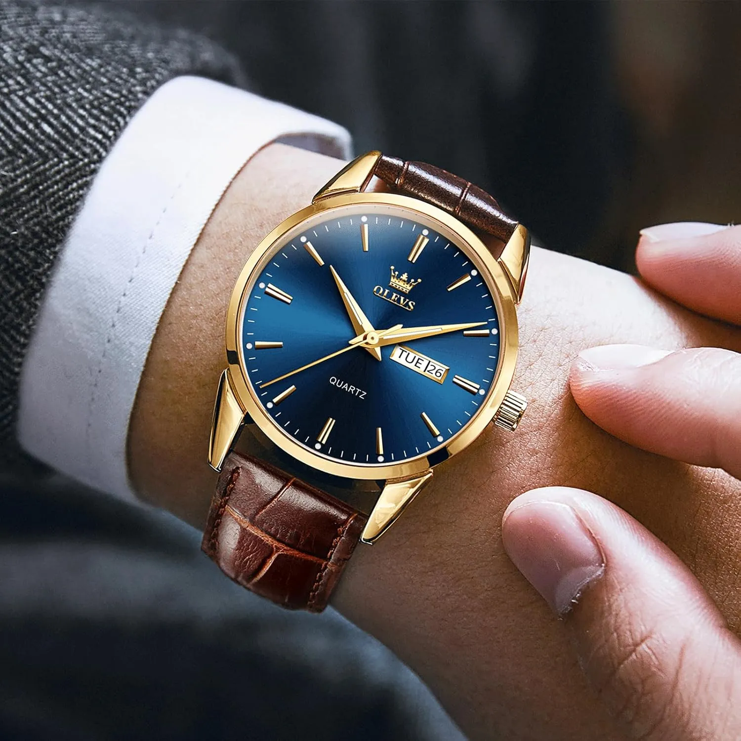 Men's Casual Leather Watch, Easy to Read Three-Hand Analog Stainless Steel Watches for Men, Minimalist Day Date Waterproof Luminous Mens Quartz Wristwatch