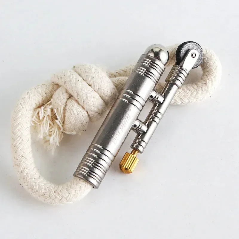 Metal Outdoor Camping Survival Stabilized Fire Source Flint Mechanical Vintage Old Fashioned Flint Lighter - Men's Creative Gadget