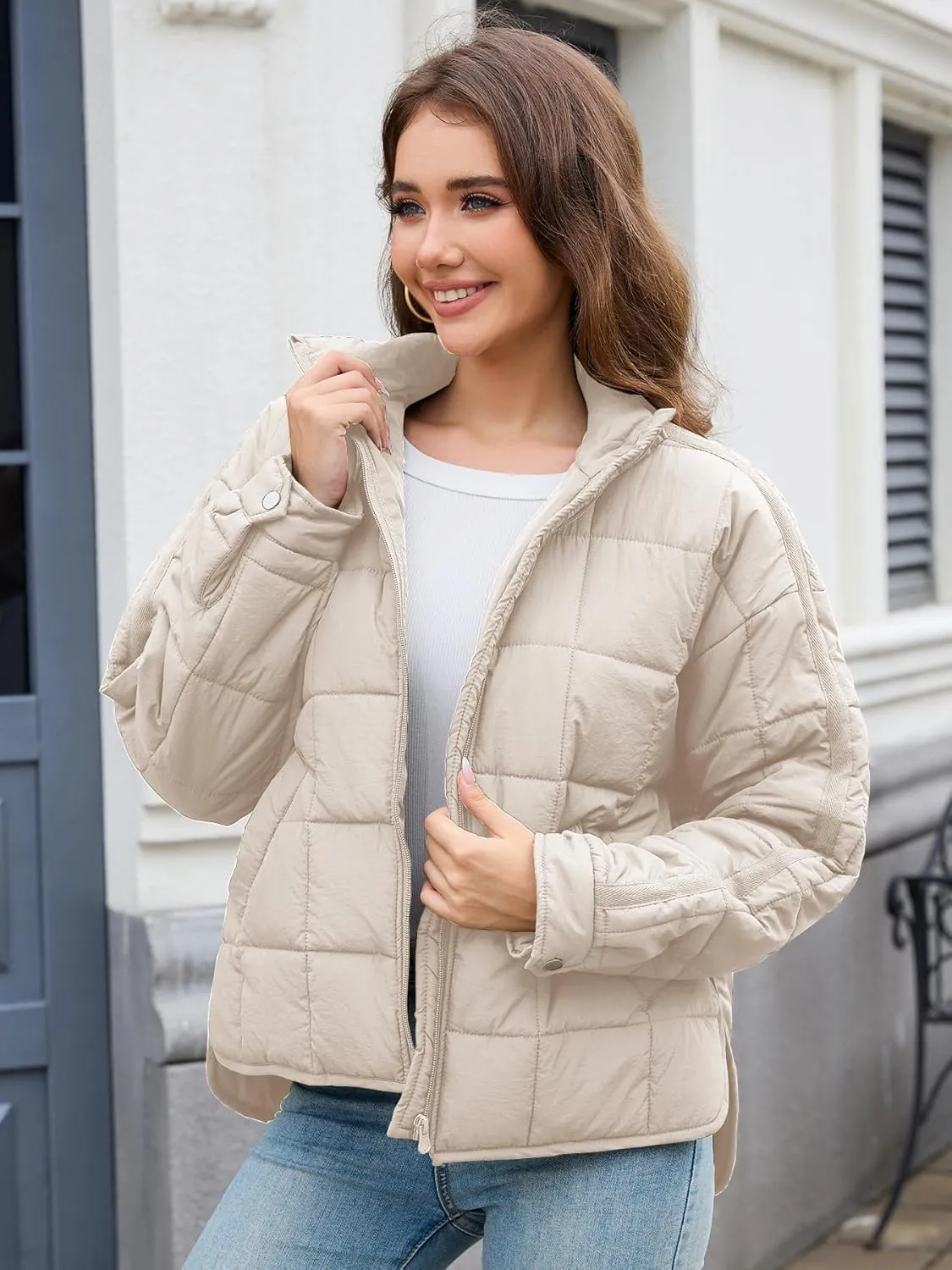 Muchpow Women's Lightweight Down Coat Long Sleeve Full Zipper Oversized Packable Short Puffer Jackets