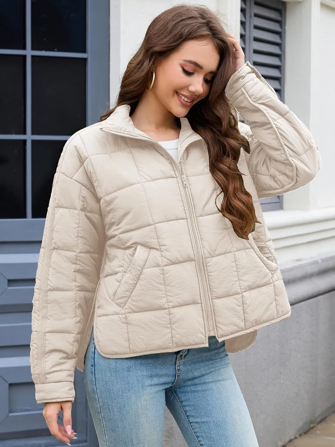 Muchpow Women's Lightweight Down Coat Long Sleeve Full Zipper Oversized Packable Short Puffer Jackets