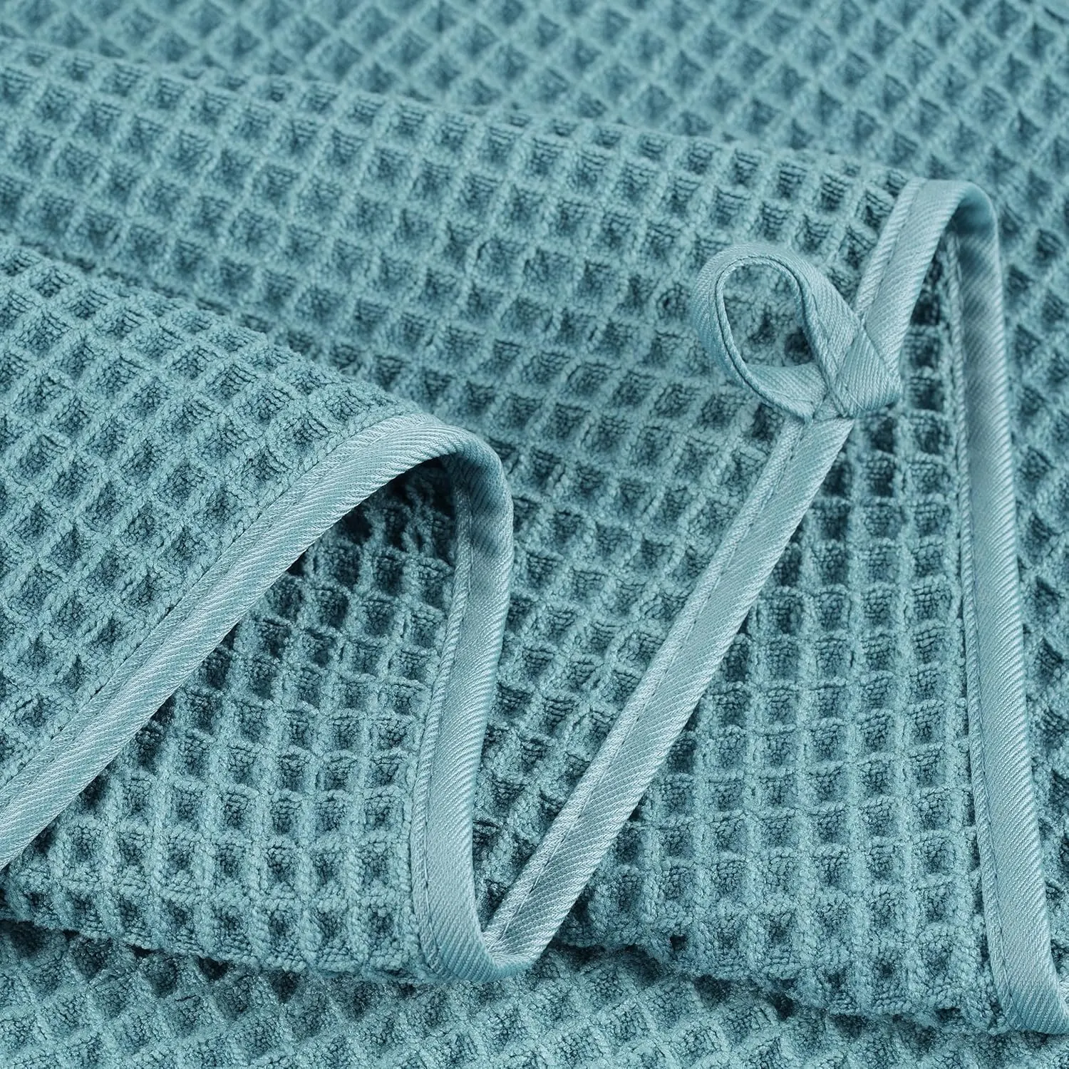 POLYTE Microfiber Oversize Quick Dry Lint Free Bath Towel, 60 x 30 in, 4 Pack (Green, Waffle Weave)