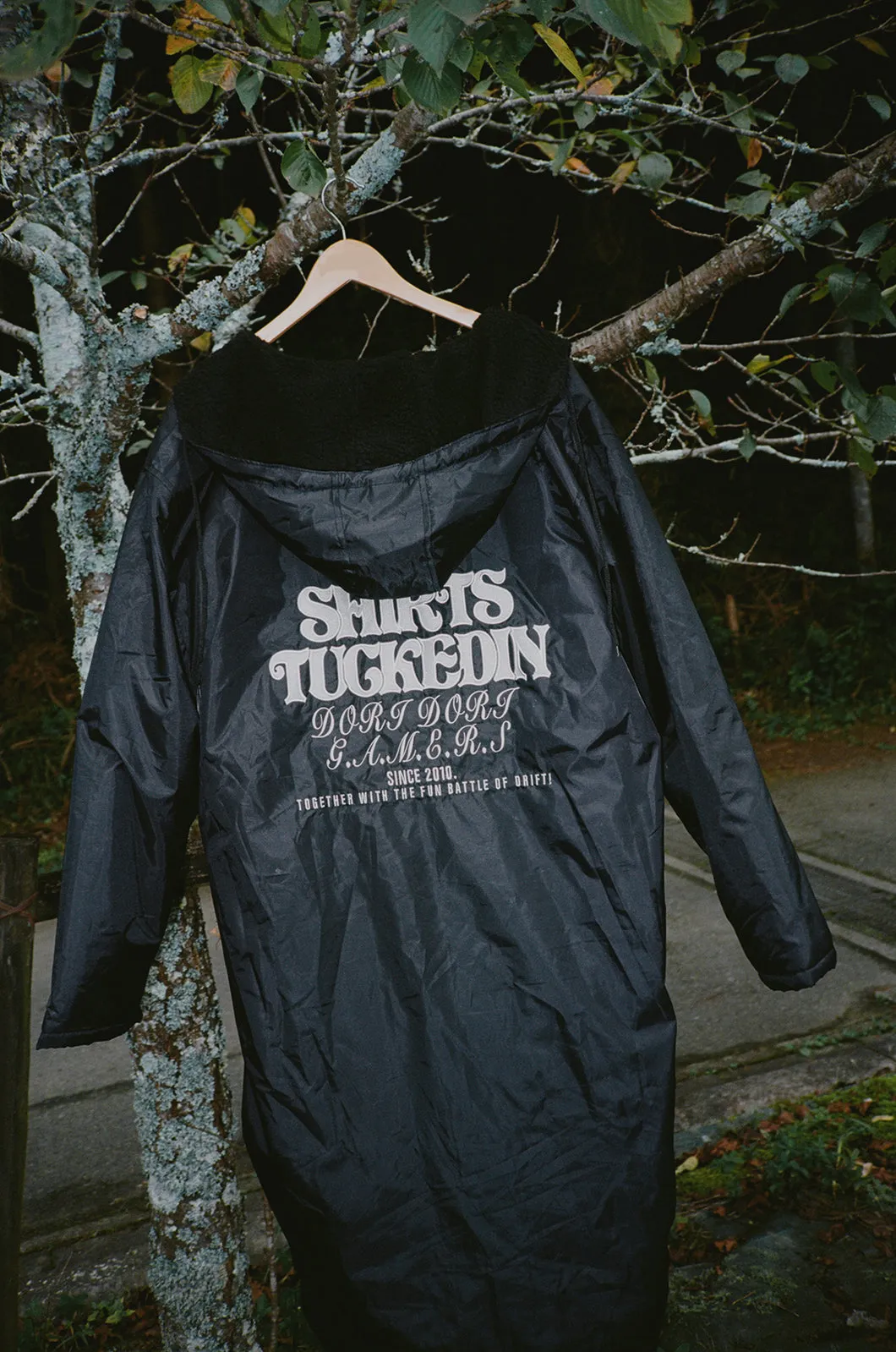 SHIRTSTUCKEDIN STAFF JACKET