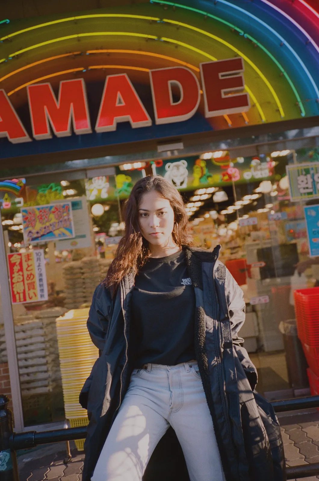 SHIRTSTUCKEDIN STAFF JACKET