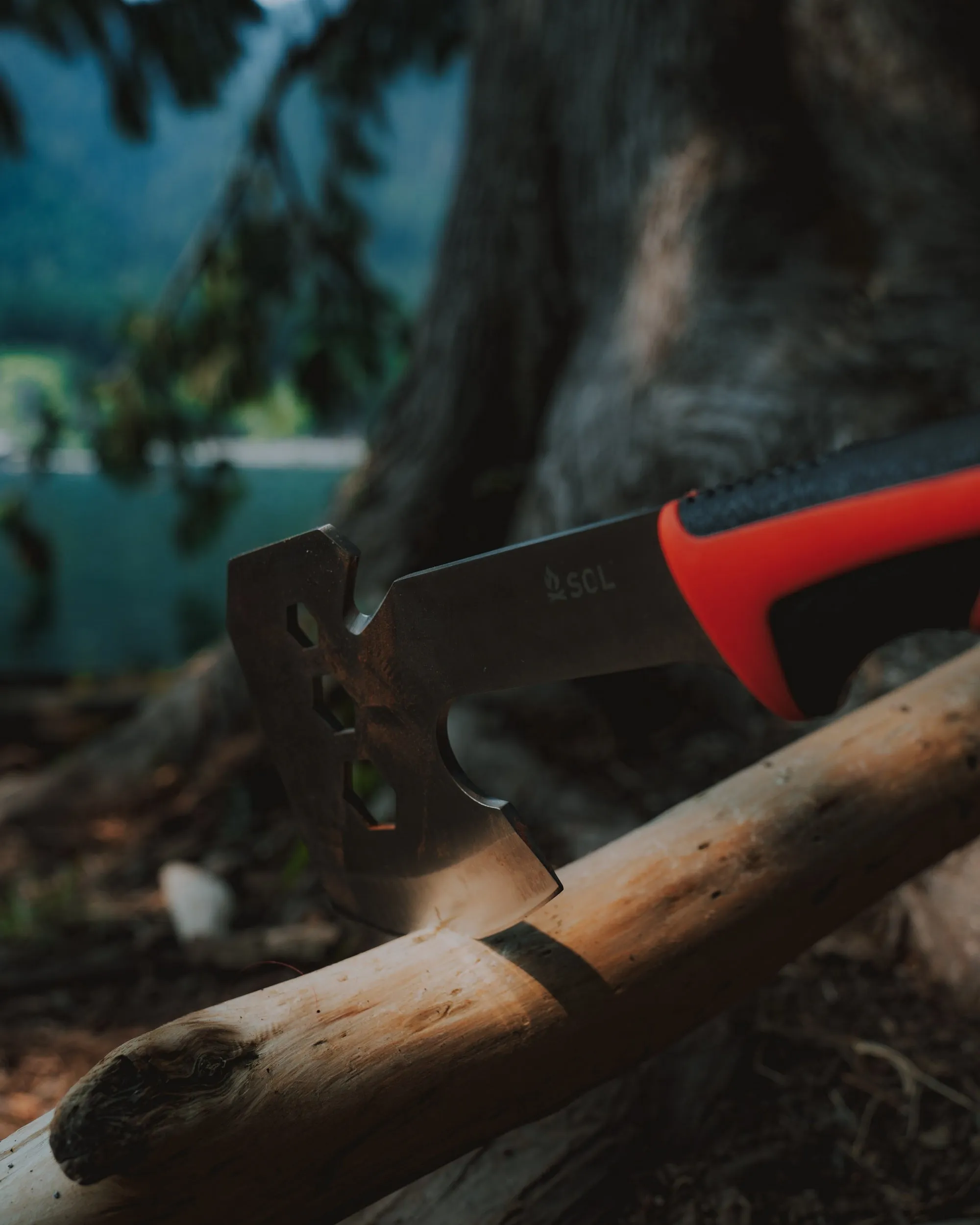 Stoke Camp Hatchet