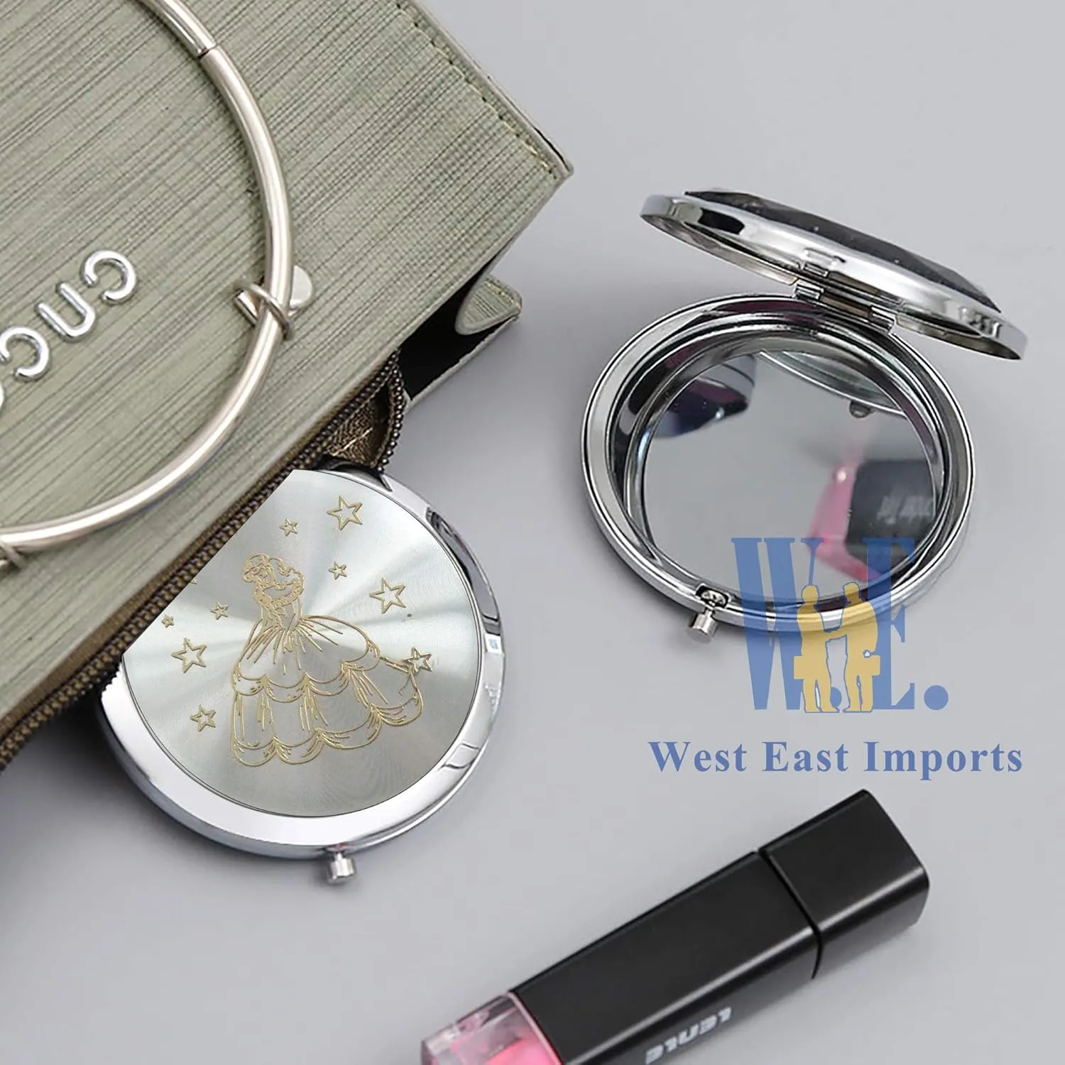 WE Mis Quince A?os (12 PCS) Sweet 15, Sweet Sixteen, Quincea?era, Mis 15 A?os Compact Mirror (Silver)